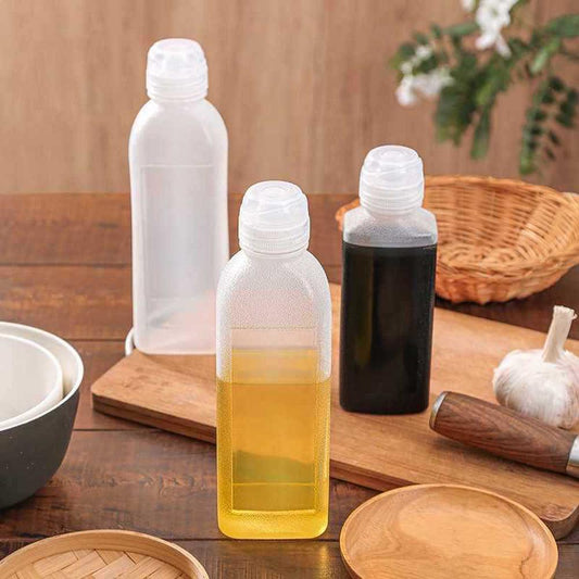 Set of 5 Squeeze Sauce & Oil Bottles - 1000ml & 500ml - No-Leak, Invertible, Transparent PVC - Brand Workwear